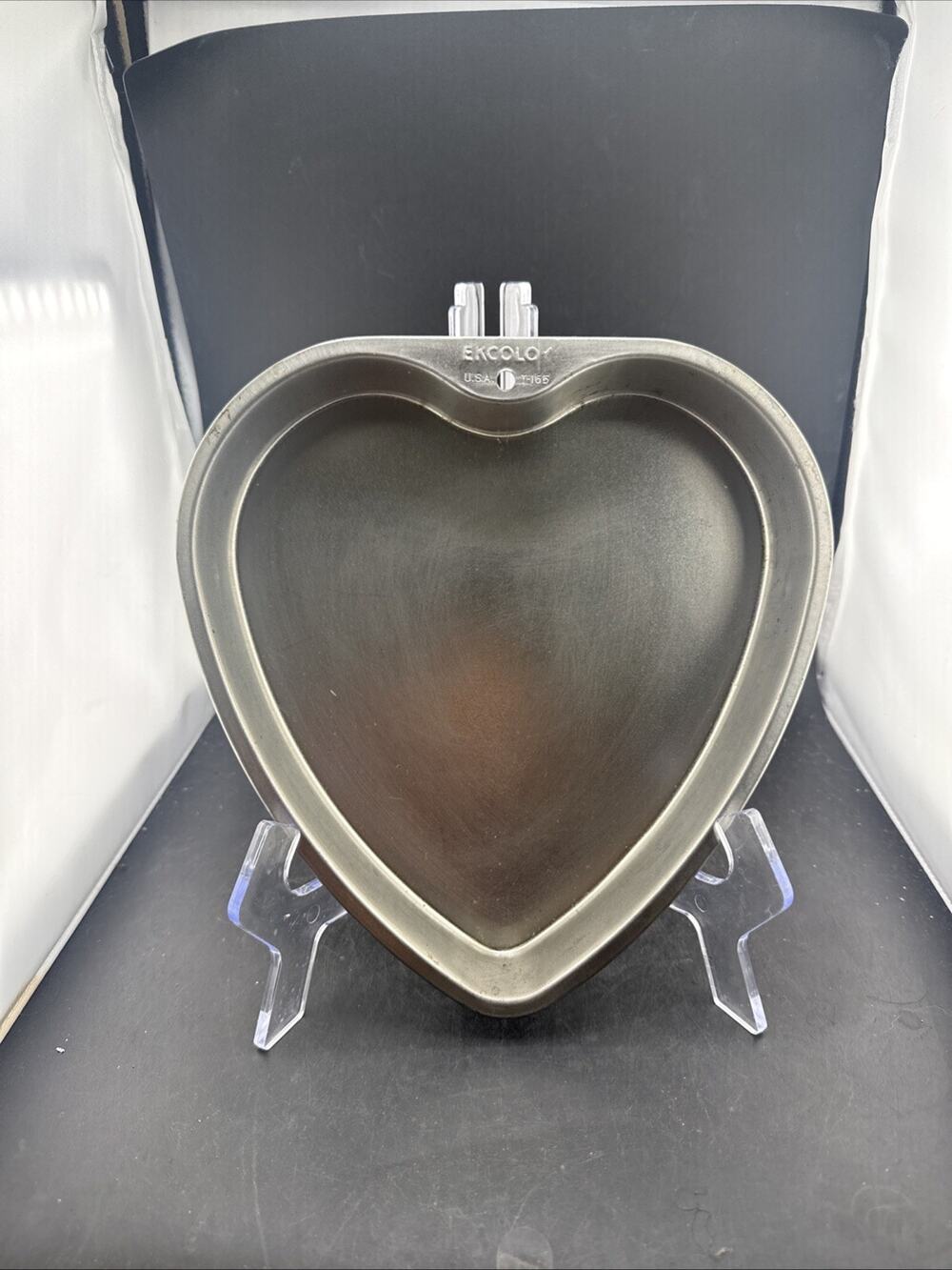 Vintage Ekco Ekcoloy Heart Shaped Cake Pan T-165 Valentine Baking Mold 9" USA